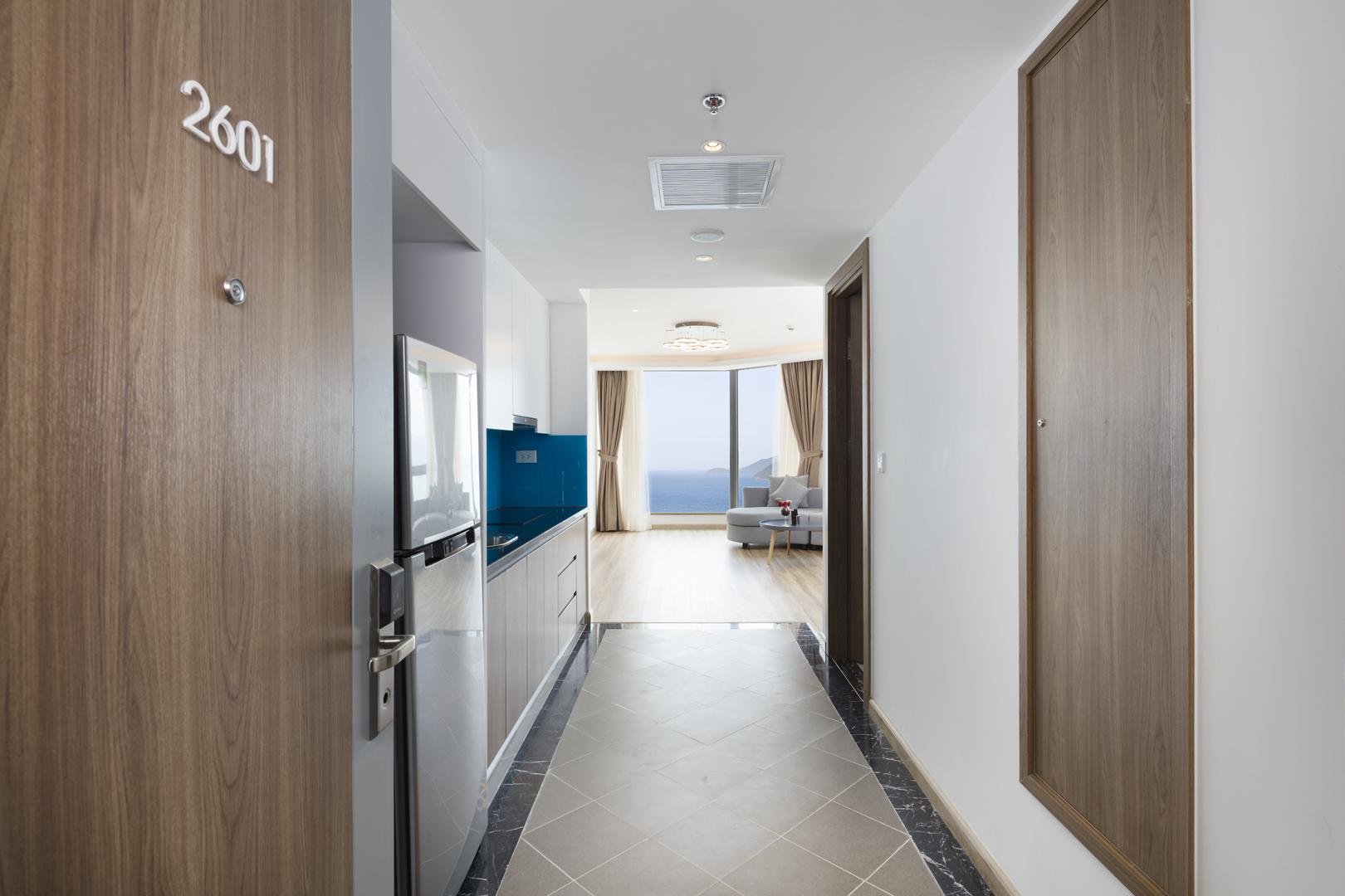 Comodo Nha Trang Hotel Exterior photo